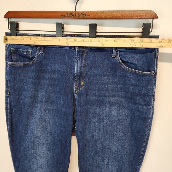 Old Navy Kicker Bootcut Jeans Size 18 Tall Long Blue Dark Wash High Rise Stretch - Picture 8 of 14